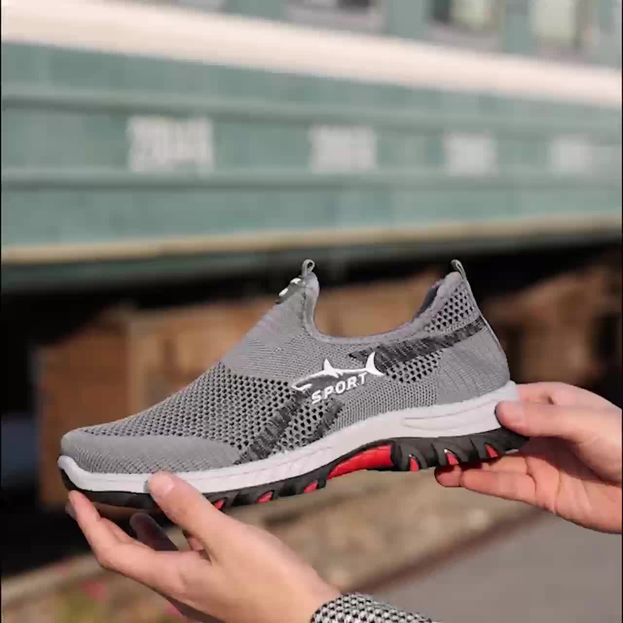 Tênis masculino de malha respirável, calçado esportivo slip-on