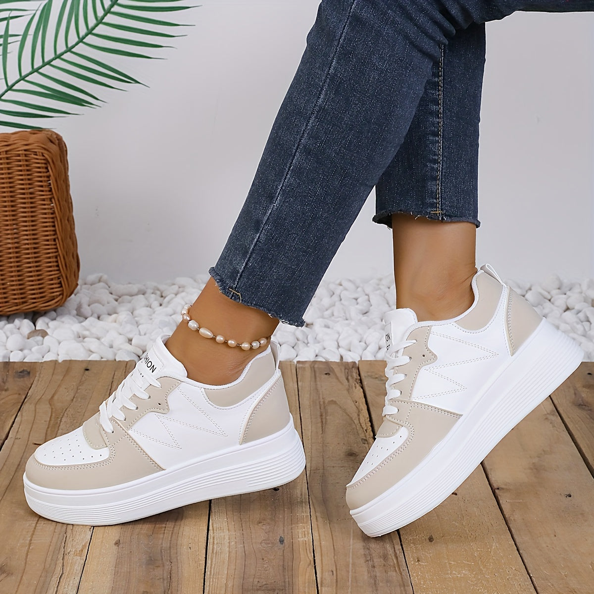 Tênis plataforma feminino, calçado casual para atividades ao ar livre com cadarço, calçado esportivo confortável de cano baixo