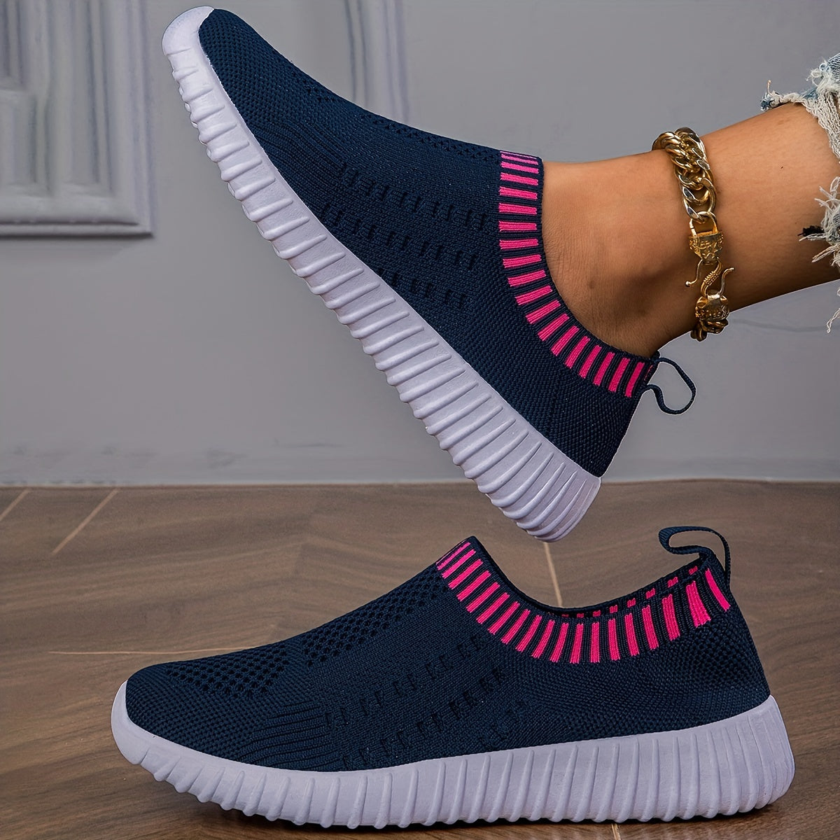 Tênis de malha respirável feminino, calçado casual com cadarço para atividades ao ar livre, leve, cor sólida