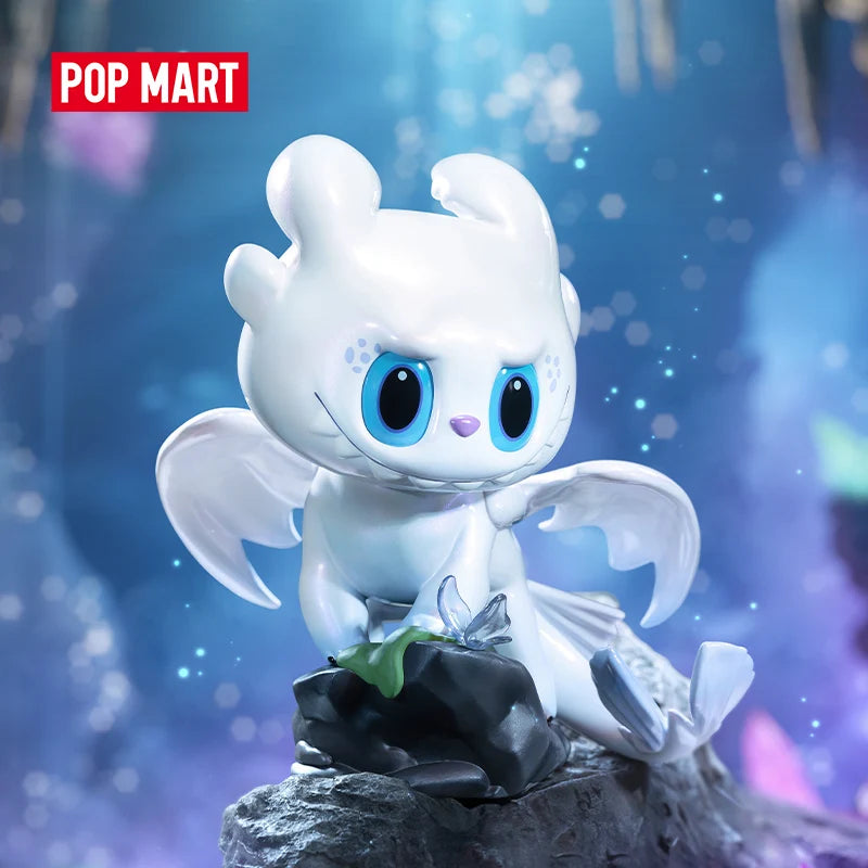 POP MART THE MONSTERS - Como Treinar o Seu Dragão 200% Figura de Ação POPMART Figura de Ação Banguela Luz Fúria
