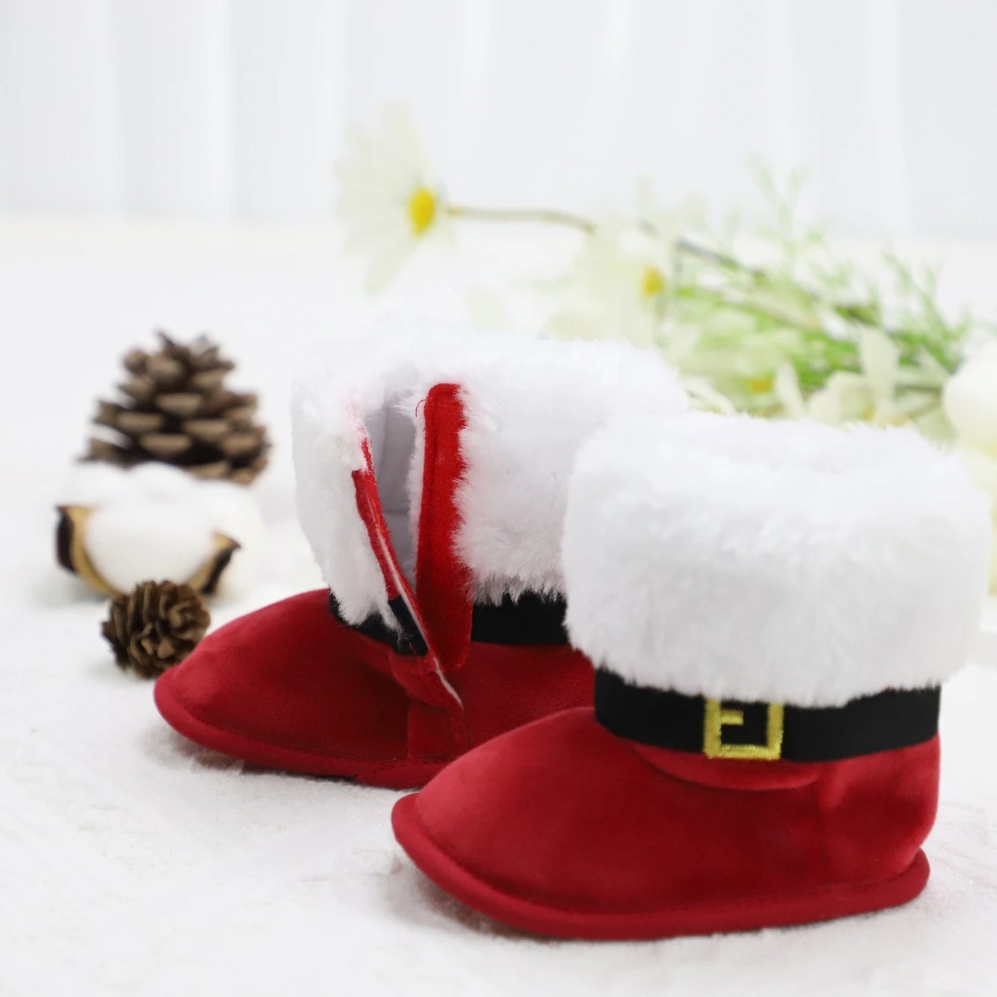 Sapatos de bebê, botas de pelúcia fofas de Natal, quentes e antiderrapantes, adequadas para festivais e festas, estilo inverno